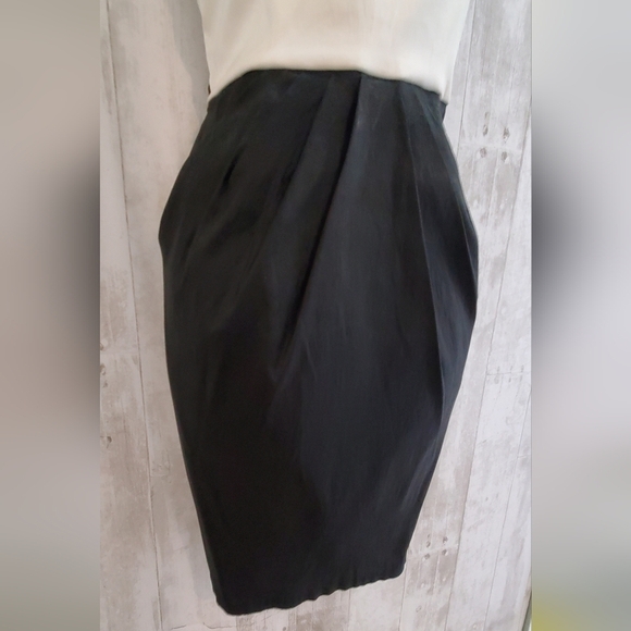 💚5/$25 Jodi Kristopher Ruffled Cream & Black Cocktail Pencil Dress Size 8/9 - Picture 3 of 9